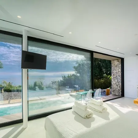 Vakantiehuis Rouvelas Waterfront Nest Ágios Matthaíos