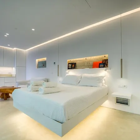 Rouvelas Waterfront Nest Vakantiehuis Ágios Matthaíos
